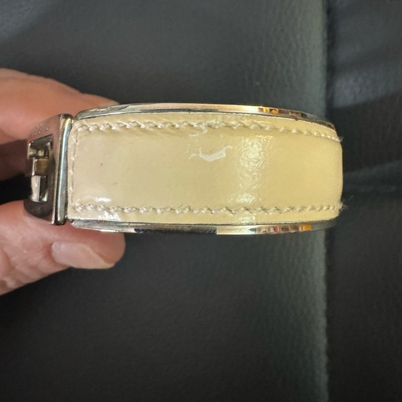 Gucci Vintage Silver Metal Beige Leather G Logo Bangle Bracelet - Picture 7 of 8